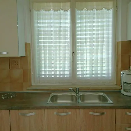 Diana Apartment *